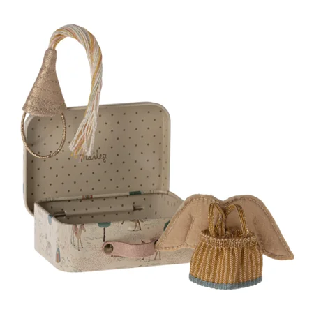 Maileg Fe-tøj i kuffert, lillesøster mus