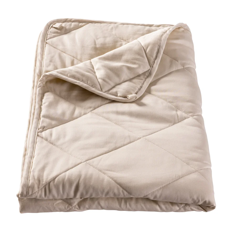 Membantu Tyngdedyne junior, Nature