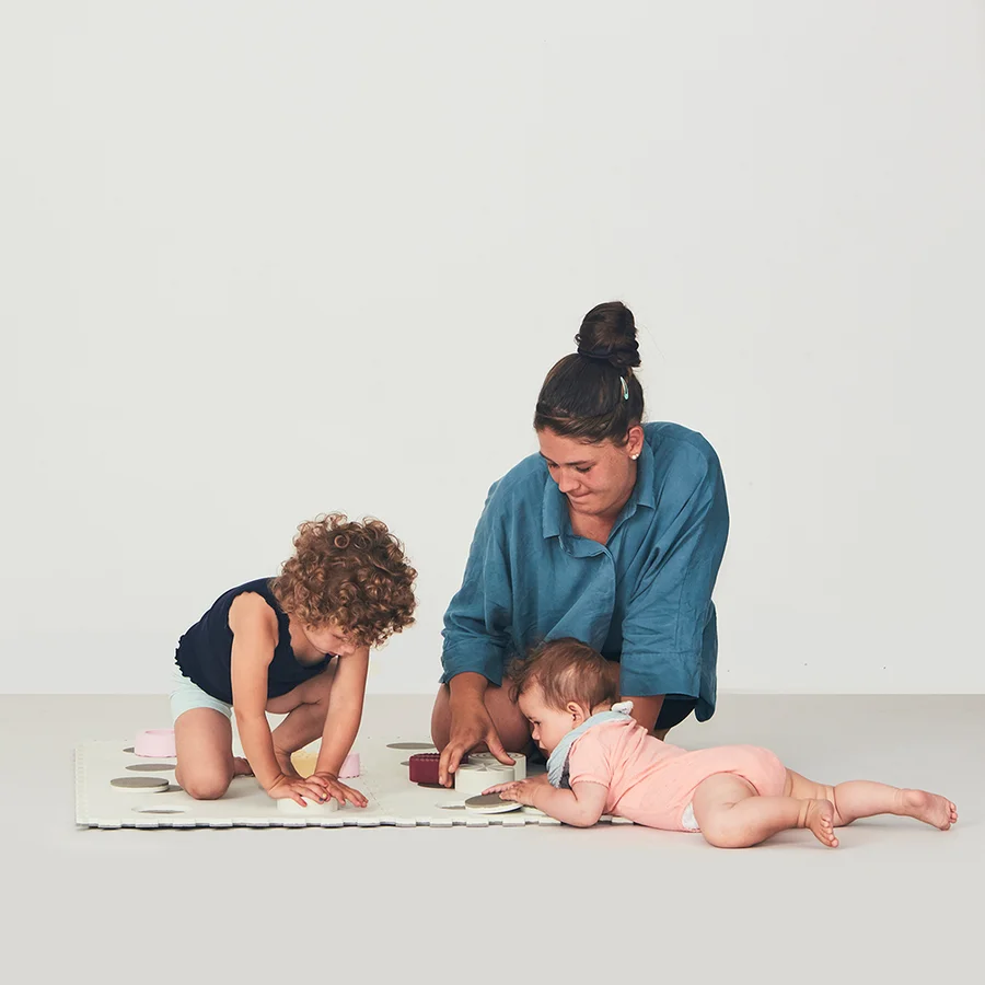 bObles sense stones, rose