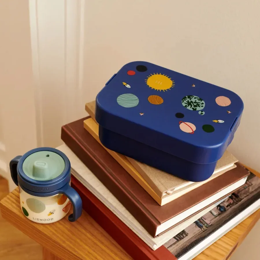 Liewood Kylo Tritan Tudkop, 280 ml - Universe/Classic Navy