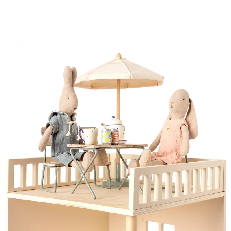 Maileg havebord m.bænk og stole til kanin str 2