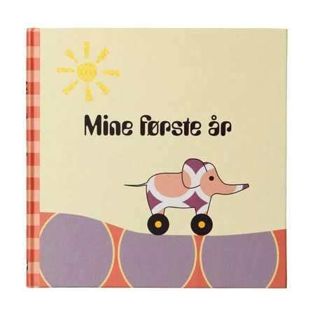 SpecialDay Mine første år, bog - pige