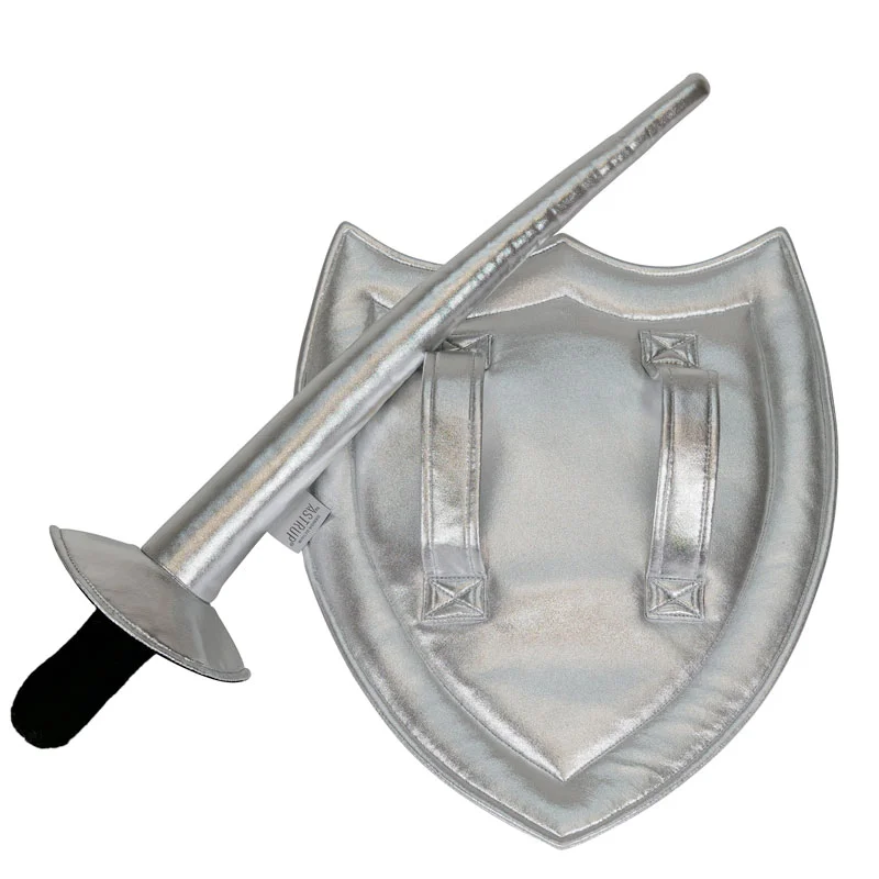 by Astrup udklædning, skjold og lanse - sølv