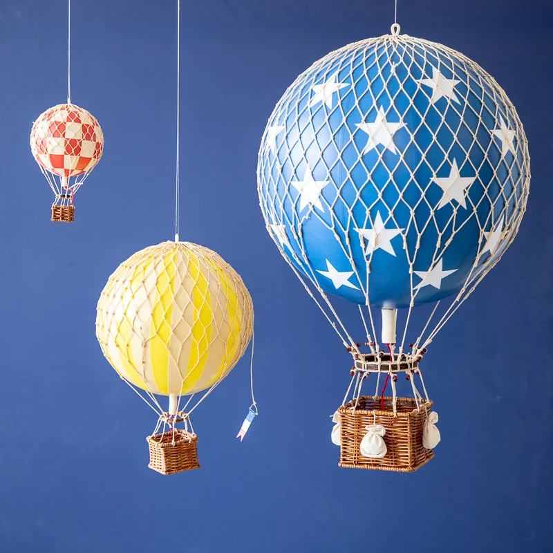 Authentic Models luftballon 8,5 cm - rød tern