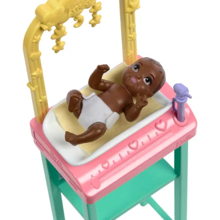 Barbie som børnelæge