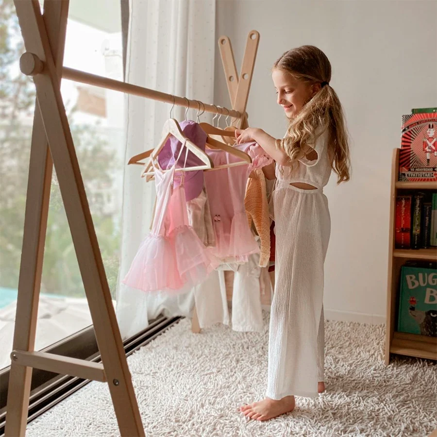 CurveLab verstellbarer Kleiderständer