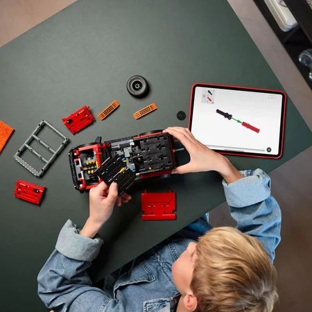 LEGO® TECHNIC Ford Bronco®-SUV