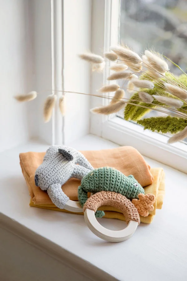 Sebra hæklet rangle, Finley på træring