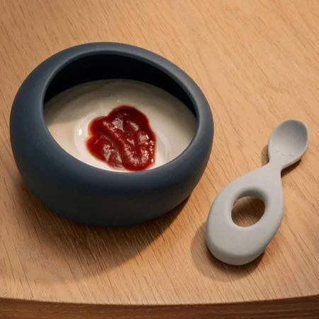 Liewood Sparia Skål Med Ske, Whale Blue/Dove Blue