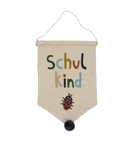 Wandbehang mit Marienkäfer "Schulkind" (22 x 32cm), off white