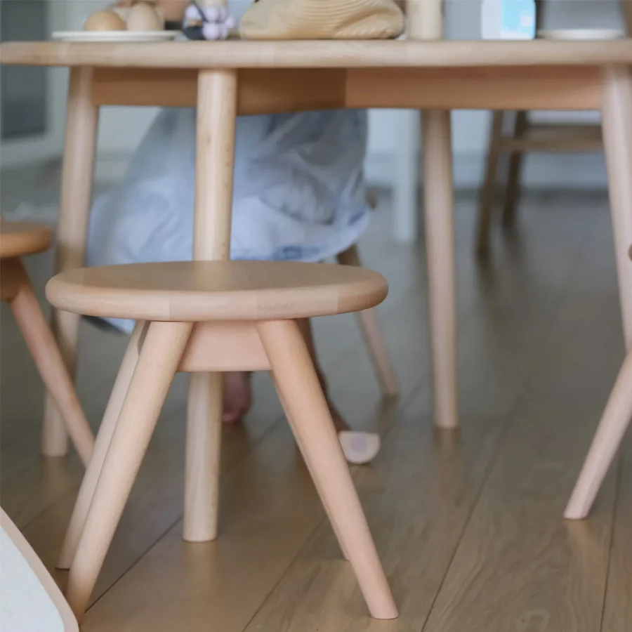 CurveLab kleiner Hocker, Buche