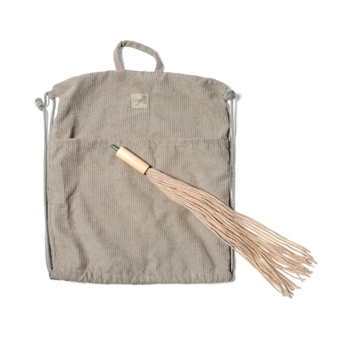 by Astrup Steckenpferd mit offenem Mund, beige