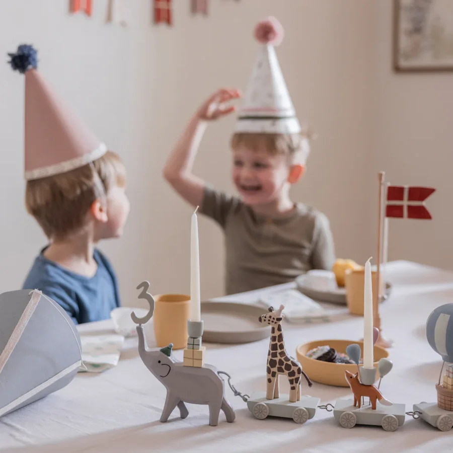 Sebra Geburtstagszug aus Holz, World of Sebra