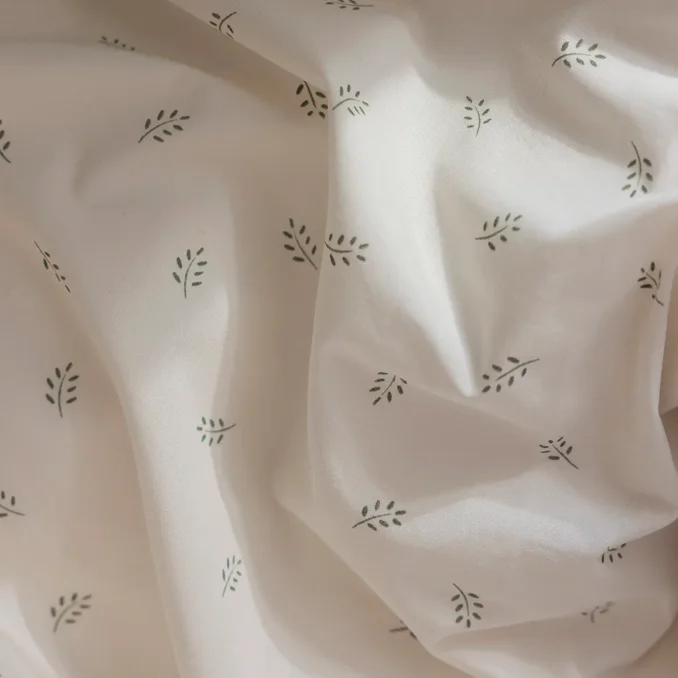 Sebra Junior-Bettwäsche, Sophora Leaves