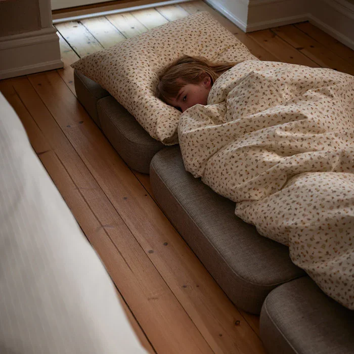 by KlipKlap 3-fold sofa single, sand med sand knapper