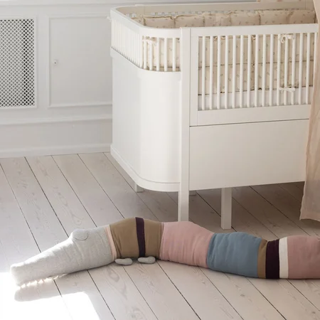 Sebra Strickkissen Sleepy Croc, birchbark rose mix