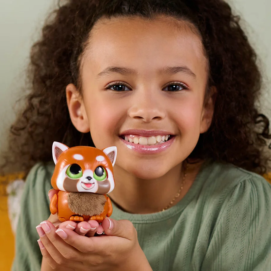  FurReal Handfuls, Roter Panda