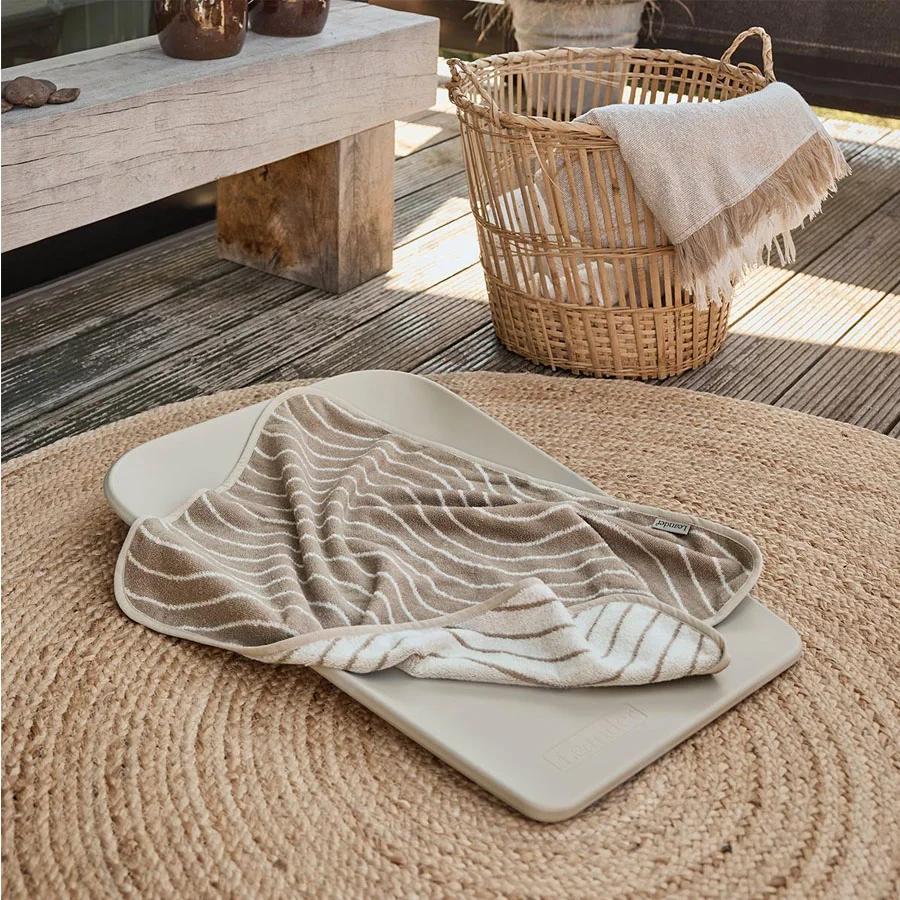 Leander Matty™ Mini Wickelauflage, cappuccino