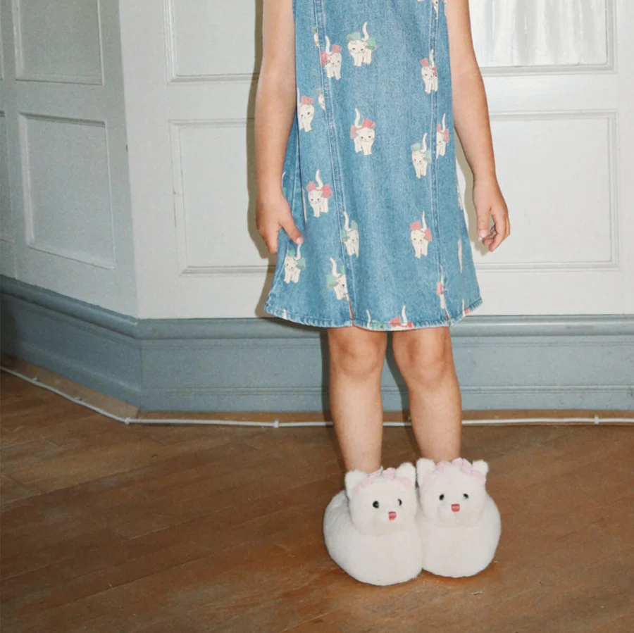 Konges Sløjd Kitty Hausschuhe, Off White